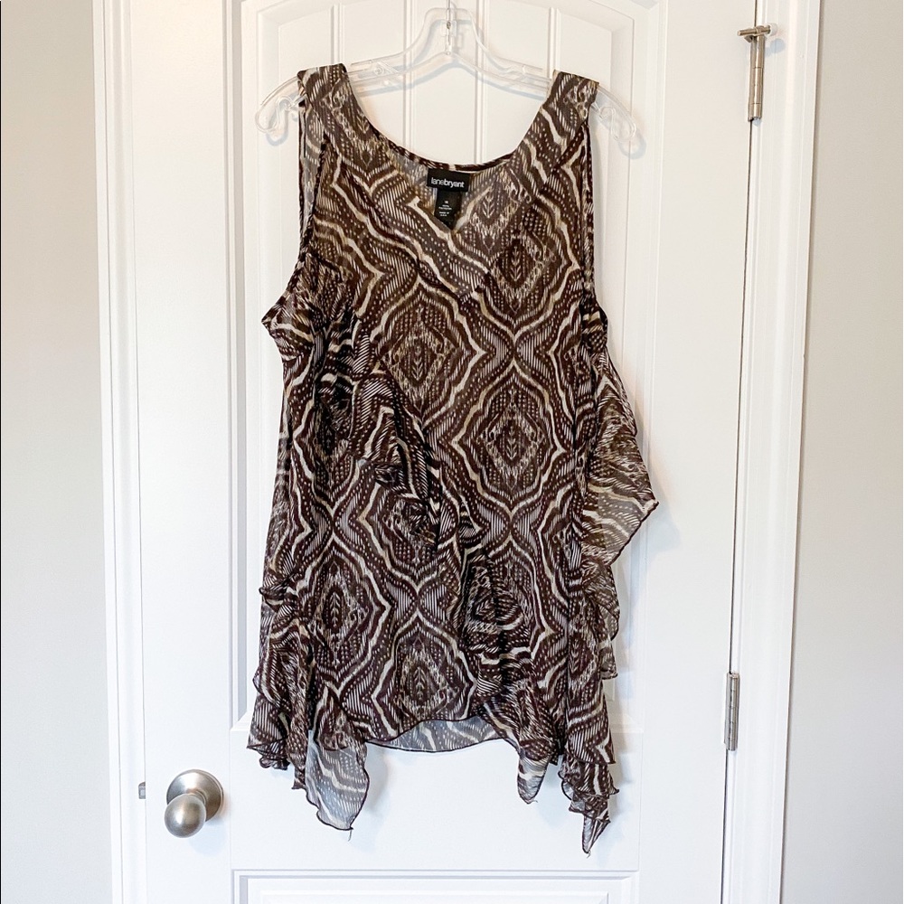 ⚡️NWOT LB sheer tribal tank top w ruffles